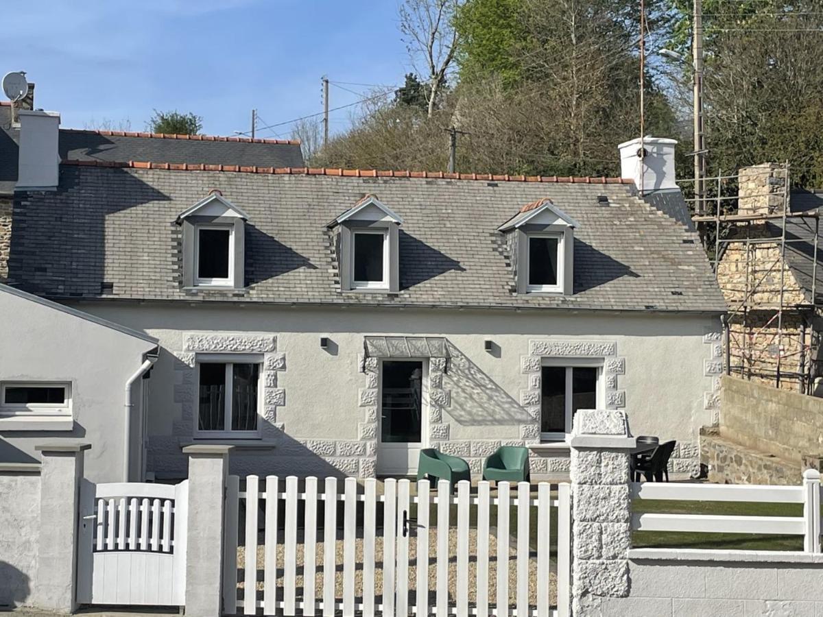 Maison Totalement Renovee 3 Chambres Au Coeur Du Village Lézardrieux Exterior foto
